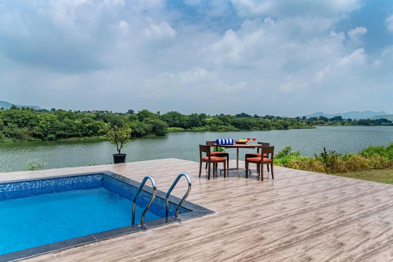 Saffronstays Rose Vineyard: Lakefront Pet-Friendly Villa in Nashik Exterior photo